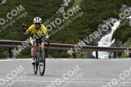 Photo #3199472 | 23-06-2023 11:39 | Passo Dello Stelvio - Waterfall curve BICYCLES