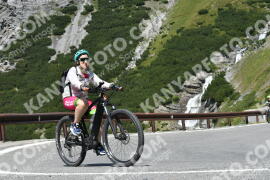 Photo #2399880 | 25-07-2022 12:05 | Passo Dello Stelvio - Waterfall curve BICYCLES
