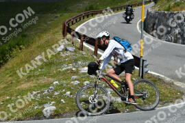 Photo #3901523 | 15-08-2023 11:55 | Passo Dello Stelvio - Waterfall curve BICYCLES