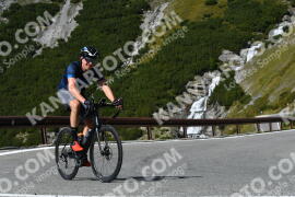 Foto #4254881 | 12-09-2023 13:06 | Passo Dello Stelvio - Waterfall Kehre BICYCLES