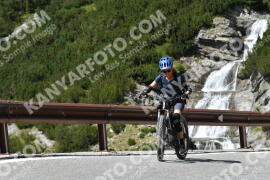 Photo #2630223 | 13-08-2022 13:57 | Passo Dello Stelvio - Waterfall curve BICYCLES