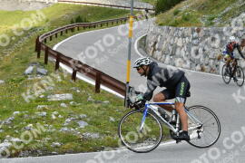 Photo #2411494 | 26-07-2022 12:58 | Passo Dello Stelvio - Waterfall curve BICYCLES