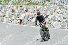 Photo #2418839 | 27-07-2022 13:46 | Passo Dello Stelvio - Waterfall curve BICYCLES