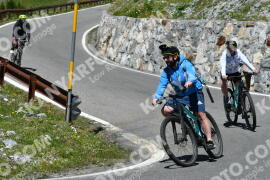 Photo #2337101 | 17-07-2022 13:43 | Passo Dello Stelvio - Waterfall curve BICYCLES