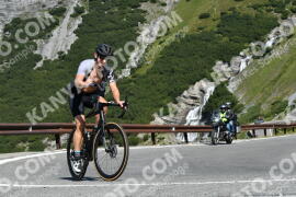 Photo #2352572 | 19-07-2022 10:29 | Passo Dello Stelvio - Waterfall curve BICYCLES