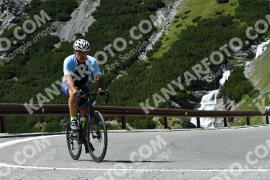 Photo #2297866 | 13-07-2022 15:03 | Passo Dello Stelvio - Waterfall curve BICYCLES