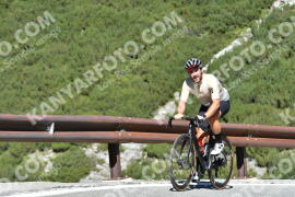 Photo #2697039 | 21-08-2022 10:40 | Passo Dello Stelvio - Waterfall curve BICYCLES