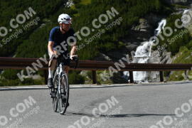 Photo #3988553 | 20-08-2023 15:25 | Passo Dello Stelvio - Waterfall curve BICYCLES
