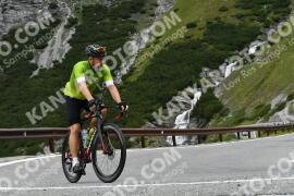 Photo #2440080 | 30-07-2022 11:06 | Passo Dello Stelvio - Waterfall curve BICYCLES