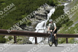 Photo #3542743 | 20-07-2023 13:26 | Passo Dello Stelvio - Waterfall curve BICYCLES