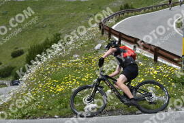 Photo #3535548 | 18-07-2023 14:55 | Passo Dello Stelvio - Waterfall curve BICYCLES