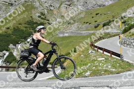 Photo #2506131 | 04-08-2022 12:34 | Passo Dello Stelvio - Waterfall curve BICYCLES