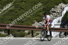 Photo #3226097 | 25-06-2023 10:27 | Passo Dello Stelvio - Waterfall curve BICYCLES