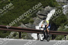 Photo #3445678 | 14-07-2023 10:49 | Passo Dello Stelvio - Waterfall curve BICYCLES