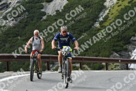 Photo #2683990 | 17-08-2022 15:00 | Passo Dello Stelvio - Waterfall curve BICYCLES