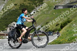 Photo #2159366 | 19-06-2022 10:45 | Passo Dello Stelvio - Waterfall curve BICYCLES