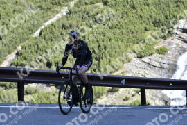 Photo #2079173 | 02-06-2022 09:04 | Passo Dello Stelvio - Waterfall BICYCLE riders