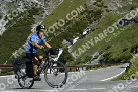 Photo #3225906 | 25-06-2023 10:11 | Passo Dello Stelvio - Waterfall curve BICYCLES
