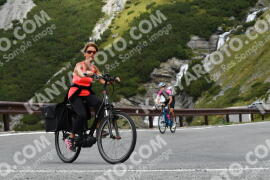 Photo #2658434 | 15-08-2022 11:20 | Passo Dello Stelvio - Waterfall curve BICYCLES