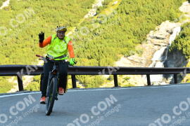 Photo #3897805 | 15-08-2023 09:25 | Passo Dello Stelvio - Waterfall curve BICYCLES