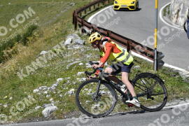 Photo #2734546 | 24-08-2022 14:06 | Passo Dello Stelvio - Waterfall curve BICYCLES