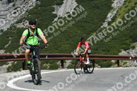 Photo #2398678 | 25-07-2022 10:48 | Passo Dello Stelvio - Waterfall curve BICYCLES