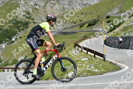Photo #2382638 | 24-07-2022 11:13 | Passo Dello Stelvio - Waterfall curve BICYCLES