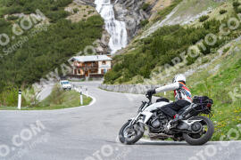 Photo #2078451 | 31-05-2022 12:20 | Passo Dello Stelvio - Waterfall curve