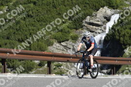 Photo #3603009 | 28-07-2023 09:50 | Passo Dello Stelvio - Waterfall curve BICYCLES