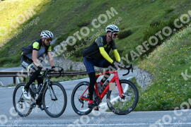 Photo #2183274 | 25-06-2022 09:02 | Passo Dello Stelvio - Waterfall curve BICYCLES