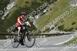 Photo #2720627 | 23-08-2022 13:19 | Passo Dello Stelvio - Waterfall curve BICYCLES