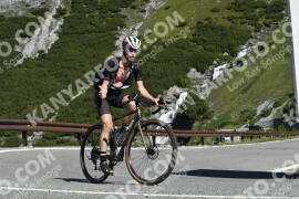 Photo #3540494 | 20-07-2023 10:03 | Passo Dello Stelvio - Waterfall curve BICYCLES