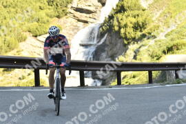 Photo #3235360 | 25-06-2023 09:05 | Passo Dello Stelvio - Waterfall curve BICYCLES