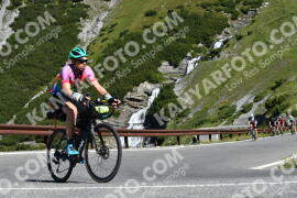 Photo #2295080 | 13-07-2022 10:09 | Passo Dello Stelvio - Waterfall curve BICYCLES