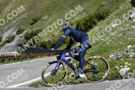 Photo #2109285 | 08-06-2022 10:29 | Passo Dello Stelvio - Waterfall curve BICYCLES