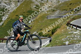 Photo #4305364 | 26-09-2023 10:44 | Passo Dello Stelvio - Waterfall curve BICYCLES