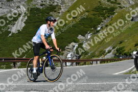 Photo #3985556 | 20-08-2023 10:49 | Passo Dello Stelvio - Waterfall curve BICYCLES