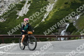 Photo #2460627 | 31-07-2022 12:20 | Passo Dello Stelvio - Waterfall curve BICYCLES