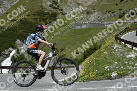 Fotó #3240134 | 26-06-2023 12:15 | Passo Dello Stelvio - Vízesés kanyar Bicajosok
