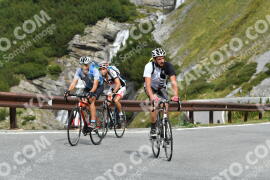 Photo #2681426 | 17-08-2022 10:44 | Passo Dello Stelvio - Waterfall curve BICYCLES