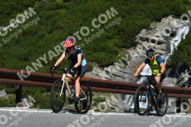 Photo #3986002 | 20-08-2023 11:13 | Passo Dello Stelvio - Waterfall curve BICYCLES