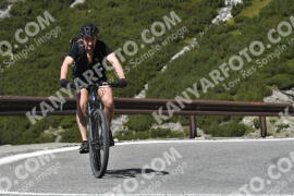 Photo #2777254 | 29-08-2022 11:49 | Passo Dello Stelvio - Waterfall curve BICYCLES