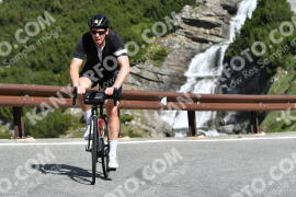 Photo #2202279 | 27-06-2022 10:07 | Passo Dello Stelvio - Waterfall curve BICYCLES