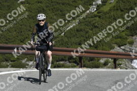 Photo #3354273 | 04-07-2023 09:55 | Passo Dello Stelvio - Waterfall curve BICYCLES