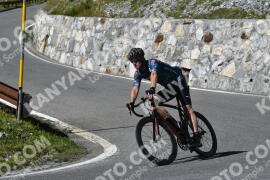 Photo #2722299 | 23-08-2022 15:45 | Passo Dello Stelvio - Waterfall curve BICYCLES