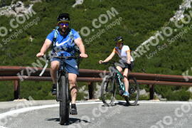 Photo #2336073 | 17-07-2022 11:11 | Passo Dello Stelvio - Waterfall curve BICYCLES