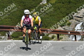 Photo #2667303 | 16-08-2022 10:40 | Passo Dello Stelvio - Waterfall curve BICYCLES