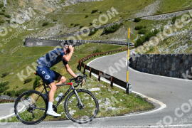 Photo #2668950 | 16-08-2022 11:12 | Passo Dello Stelvio - Waterfall curve BICYCLES