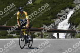 Photo #3240808 | 26-06-2023 12:55 | Passo Dello Stelvio - Waterfall curve BICYCLES