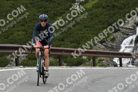 Photo #3588629 | 27-07-2023 10:21 | Passo Dello Stelvio - Waterfall curve BICYCLES